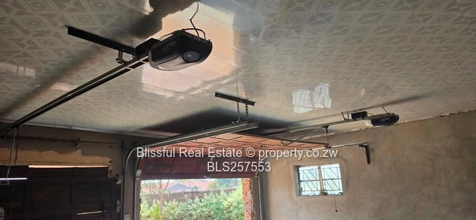 4 bedroom house for sale in Norton knowe -deeds