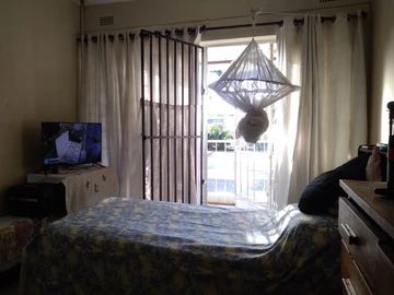 3 Bedroom Garden Flat