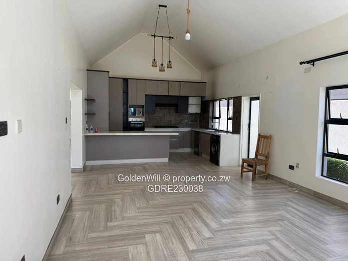 4bed (all en-suite) house in Mount pleasant 