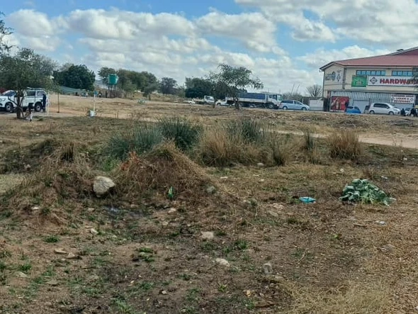 Commercial & Industrial Land