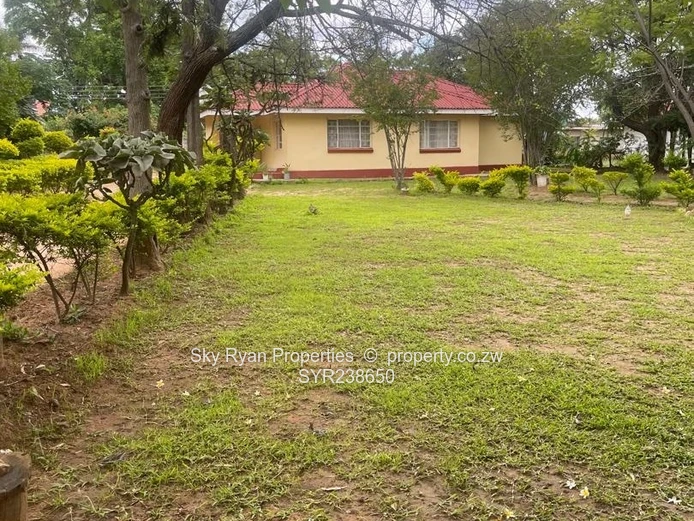 Queensdale House For Sale