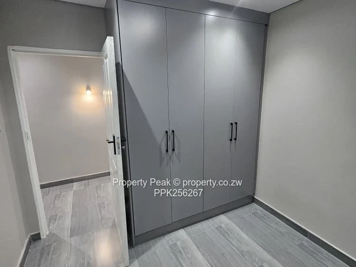 Modern 2 X 3 beds, 2 bathrooms Apartments for Rental, Borehole & Solar