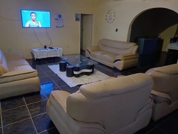 Kariba Baobab Ridge House near lake and clear game view