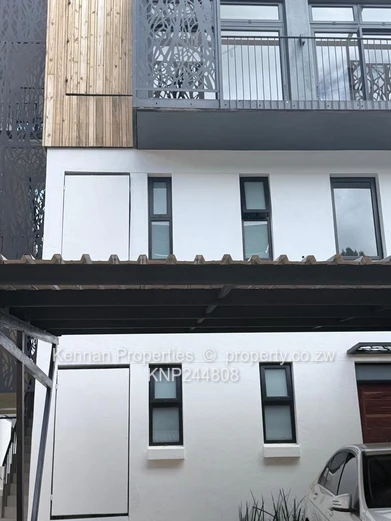 Simple living - Loft Apartment (Sole Mandate)