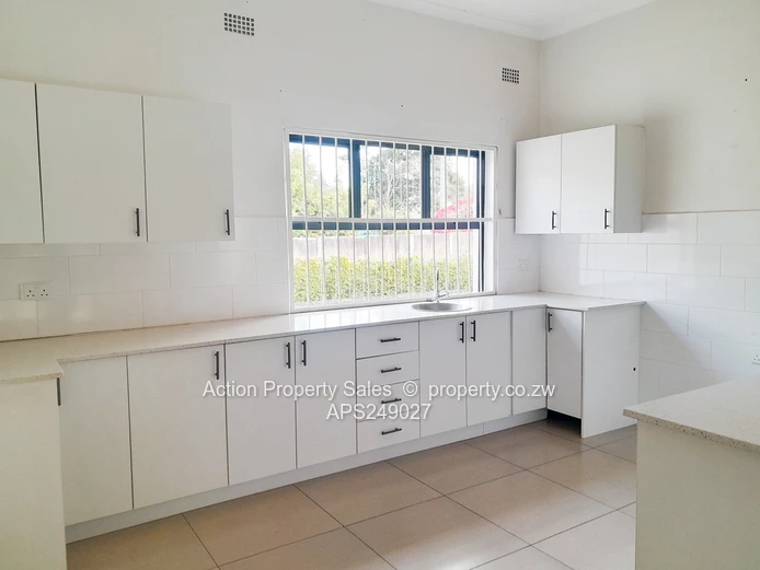 3 Bedroom Townhouse For Rent 1st July 2026 