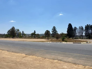 Commercial & Industrial Land