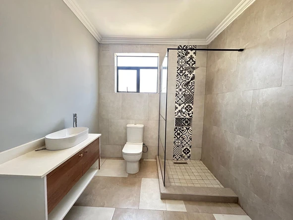 3 Bedroom Garden Flat