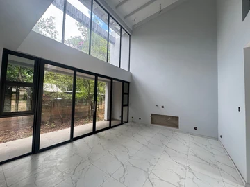 8 Unit Townhouse Complex