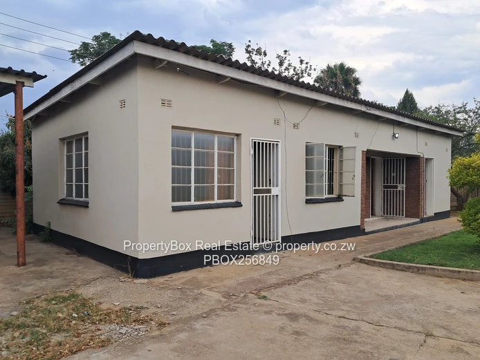 Hillside self contained Offices cottage for Rent!