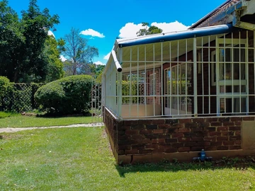 10 Bedroom Townhouse Complex