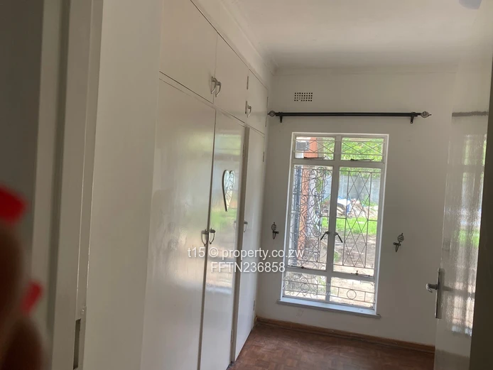 Discover this spectacular and cosy home for an intimate family  (Sole Mandate)