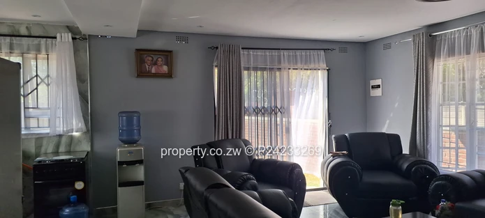 Modern Cluster House In Prospect