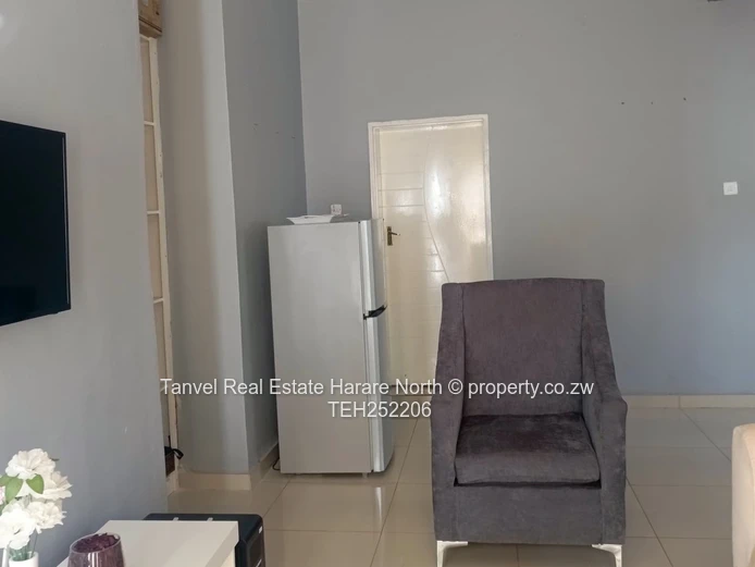 Available for letting bin Borrowdale very close to Borrowdale Academy School is a 2 bedroomed apartm
