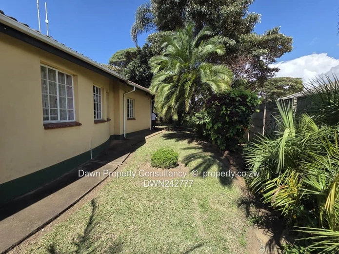 Spacious 5-bedroom home on 2200sqm, perfect for families seeking comfort and convenience.