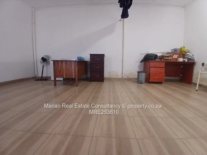 Medical Consulting Room/Office, Bulawayo CBD FOR RENT
