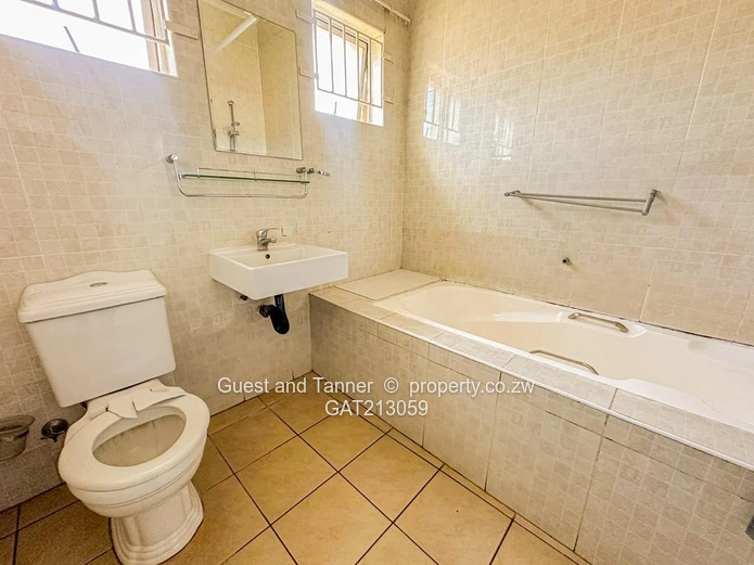 Spacious 4-Bedroom Greendale Apartment for Rent in Greendale