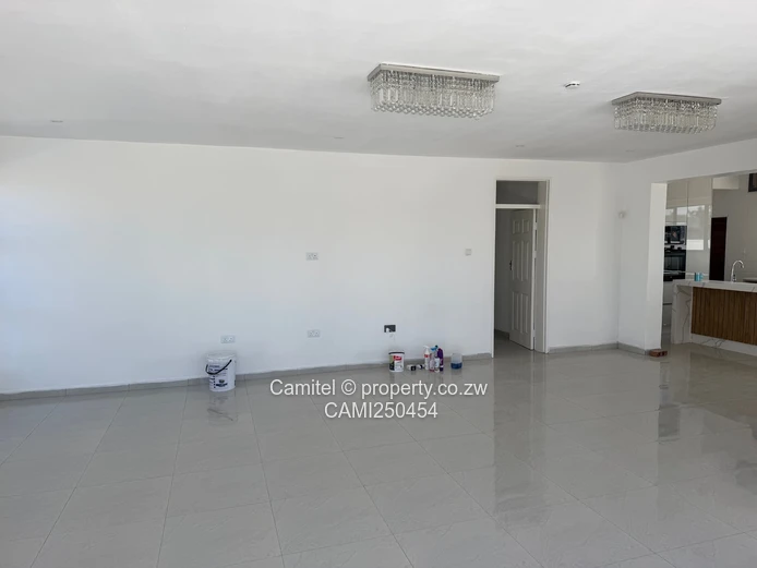 Modern 4-Bed Arlington Home with Island Kitchen & Borehole