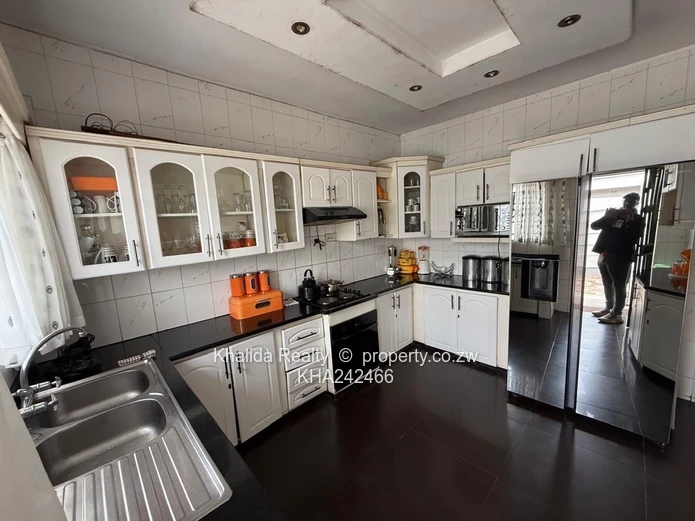 Waterfalls Mainway Meadows house for sale 