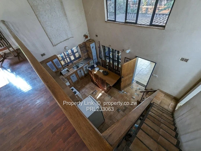 Borehole, Garden, Pool & Separate 1 Bed Self-Contained Cottage