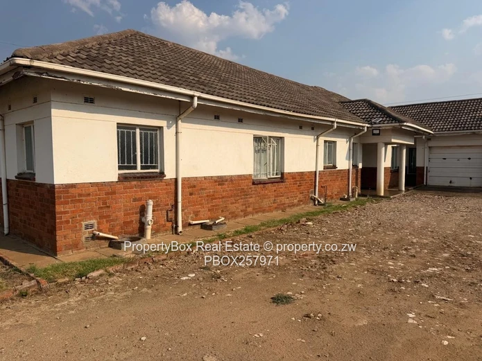 Westgate solid House for sale close to American Embassy! 