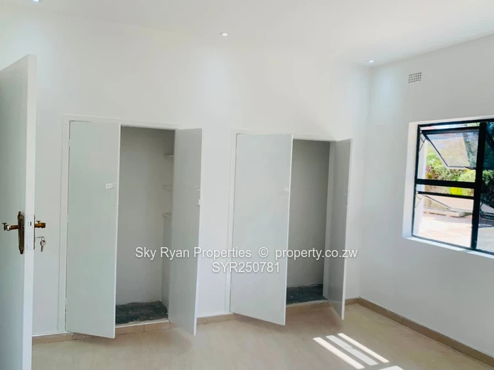 Avondale West House For Sale