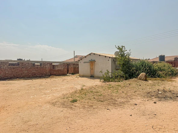 Stands & Residential Land