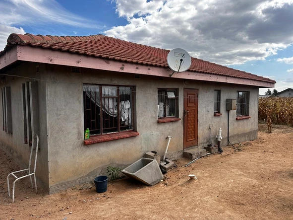 Stands & Residential Land
