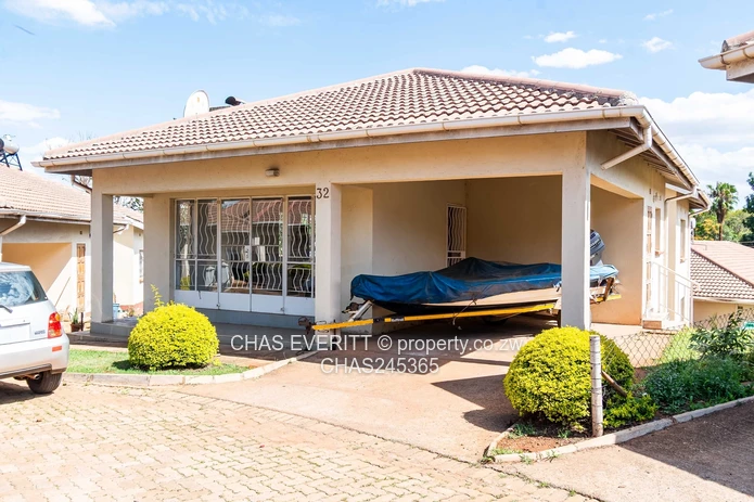 4-Bedroom Townhouse in Prime Kamfinsa Location – Ideal for Mortgage Buyers