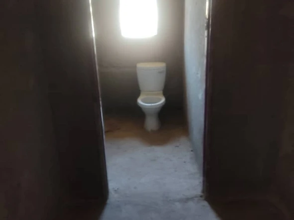 Commercial & Industrial Land