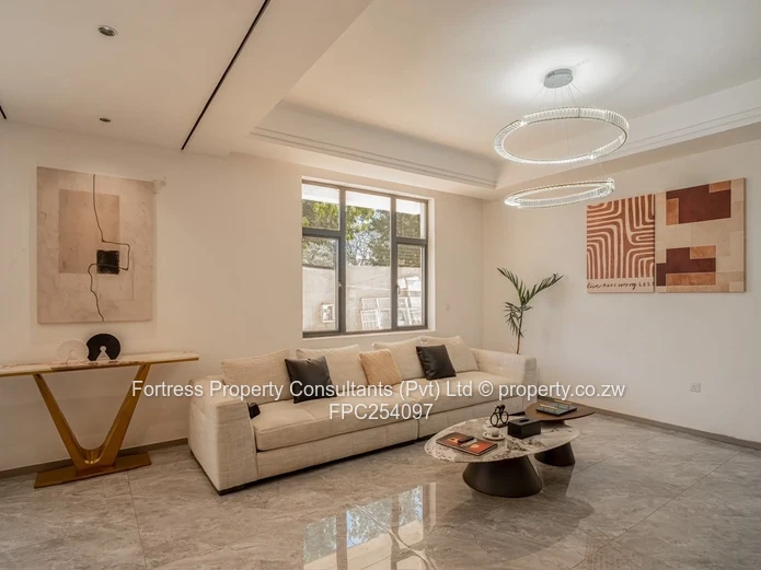 4-Bed Luxury Villa in Highlands for Sale