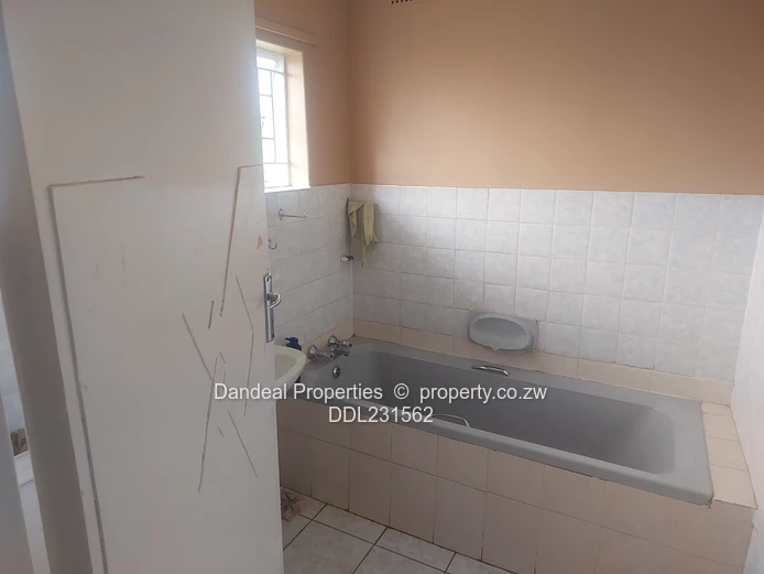 Corner Harare Drive and Borrowdale Road