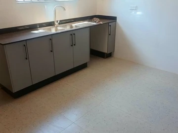 4 Bedroom Garden Flat