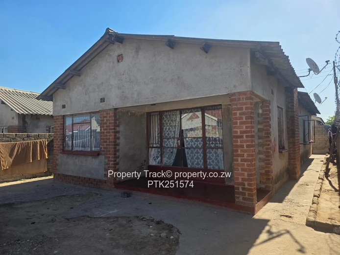 Manyame Park House For Sale