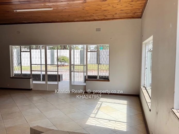 Eastlea commercial property for rent