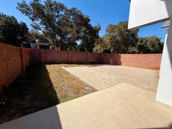 4 Bedroom Garden Flat