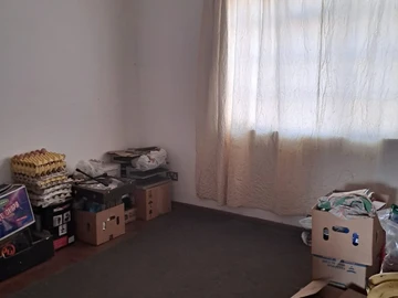 2 Bedroom Flat & Apartment