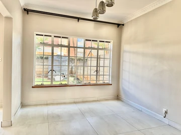 3 Bedroom Garden Flat