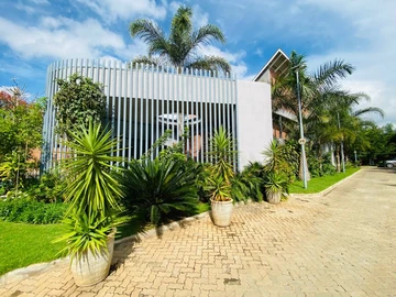 4 Bedroom Townhouse Complex