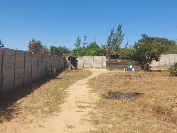 Stands & Residential Land