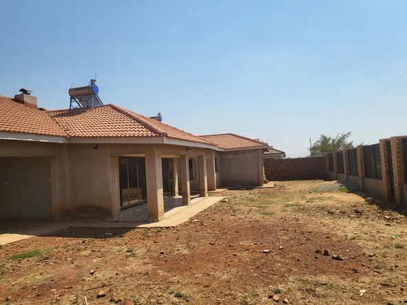 7 Bedroom House