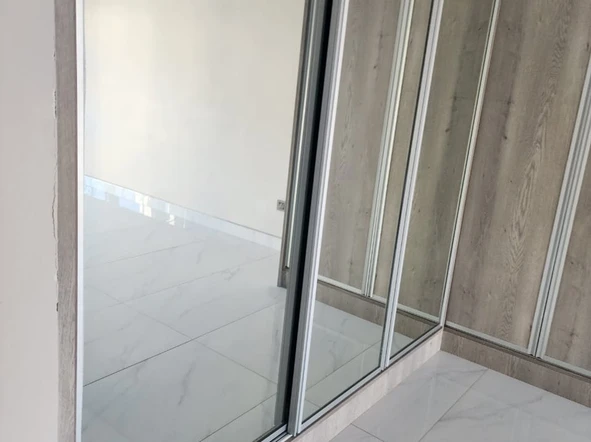 3 Bedroom Flat & Apartment