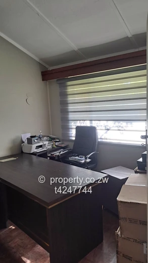 Hillside 3 bedroom house to rent as offices 