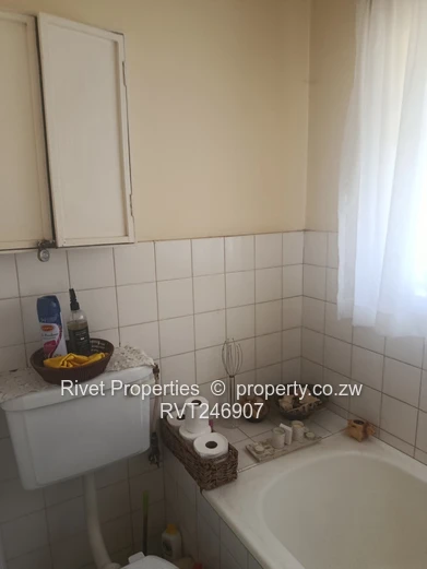 Glen Lorne Property For Sale Access To Enterprise Road