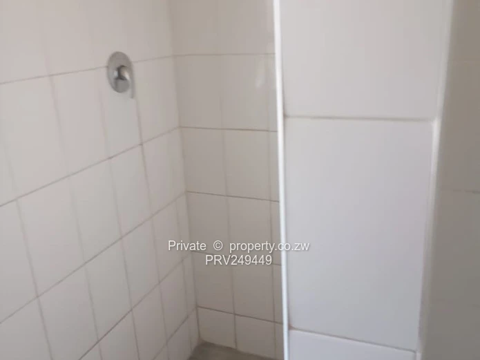 3-Bed House for immediate occupation