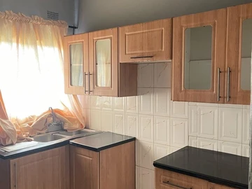 3 Bedroom Garden Flat
