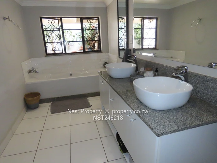Exceptional 4-Bedroom Family Home in Highlands 