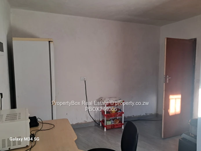 Greendale close to Spar Letombo for sale with huge land for further development.