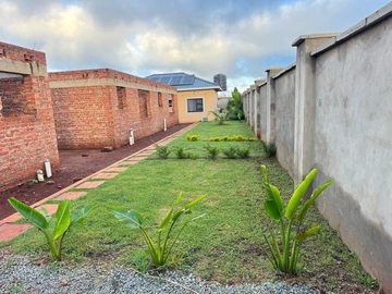 12 Bedroom House