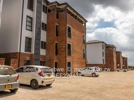 Luxurious2 Bed Flat Available  