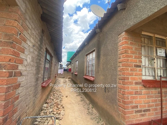 House For Sale In Zengeza 5 Ext Chitungwiza 